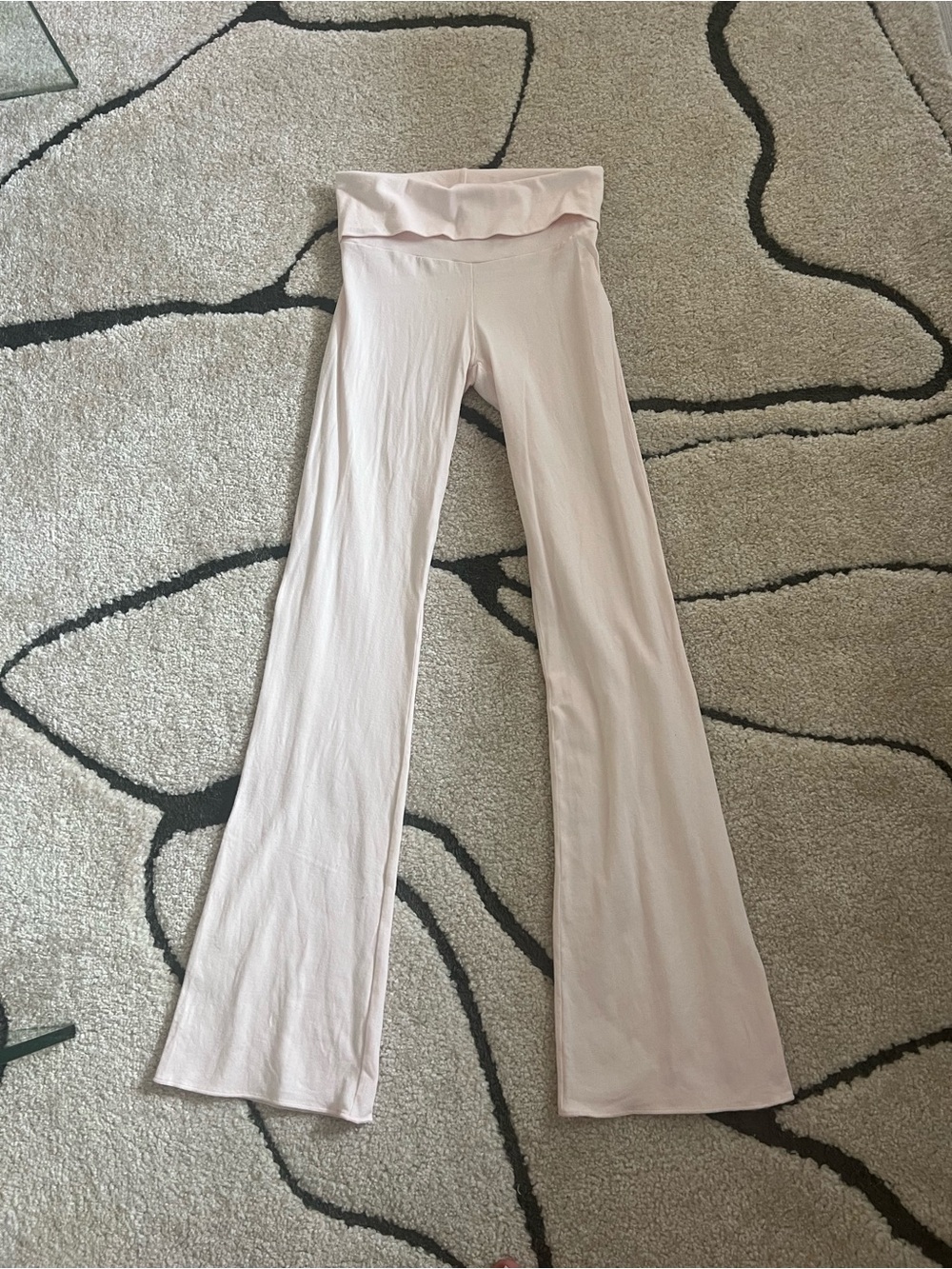 Skims fold over cotton jersey pants in barely pink
